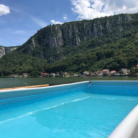 Casa Panoramic Villa Dubova Eksteriør billede