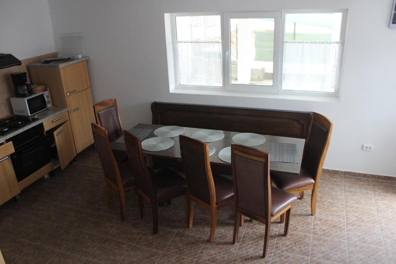 Casa Panoramic Villa Dubova Eksteriør billede
