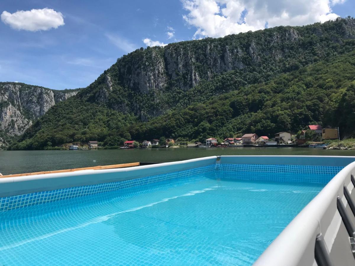 Casa Panoramic Villa Dubova Eksteriør billede